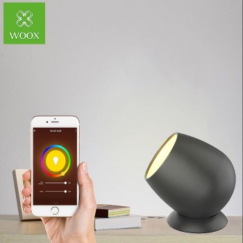 WOOX Smart Wi-Fi Επιτραπέζιο Φωτιστικό RGB- R5145 WOOX Smart Wi-Fi Επιτραπέζιο Φωτιστικό RGB- R5145